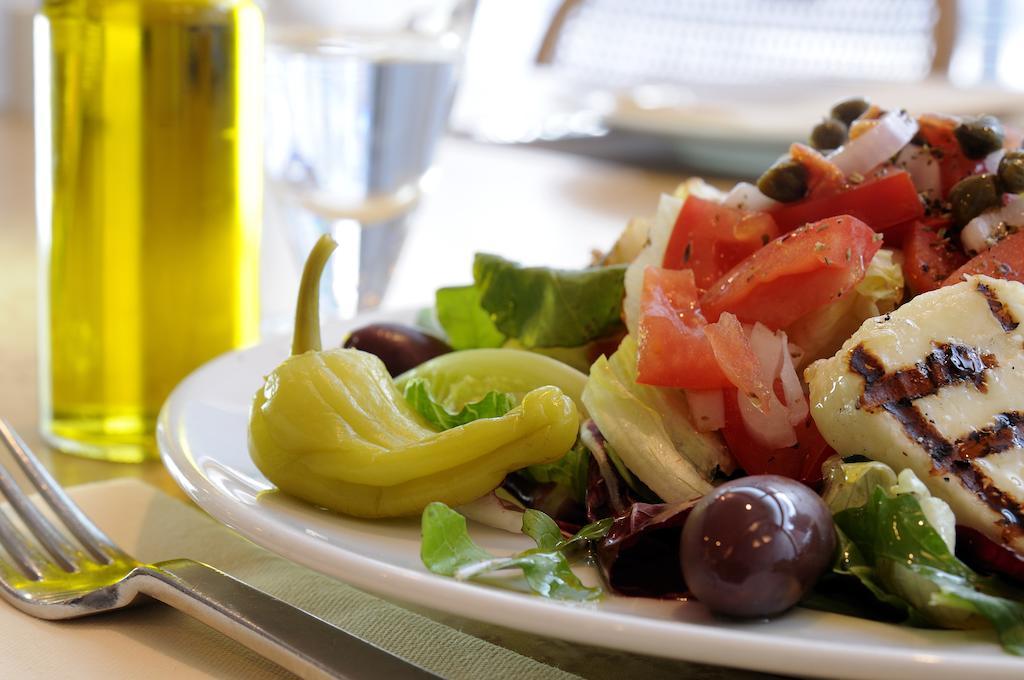 ספארטי Maniatis Hotel מראה חיצוני תמונה