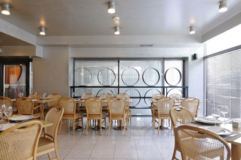 ספארטי Maniatis Hotel מראה חיצוני תמונה