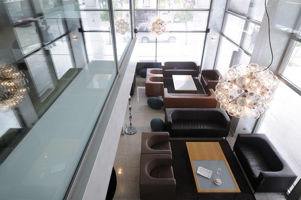 ספארטי Maniatis Hotel מראה חיצוני תמונה
