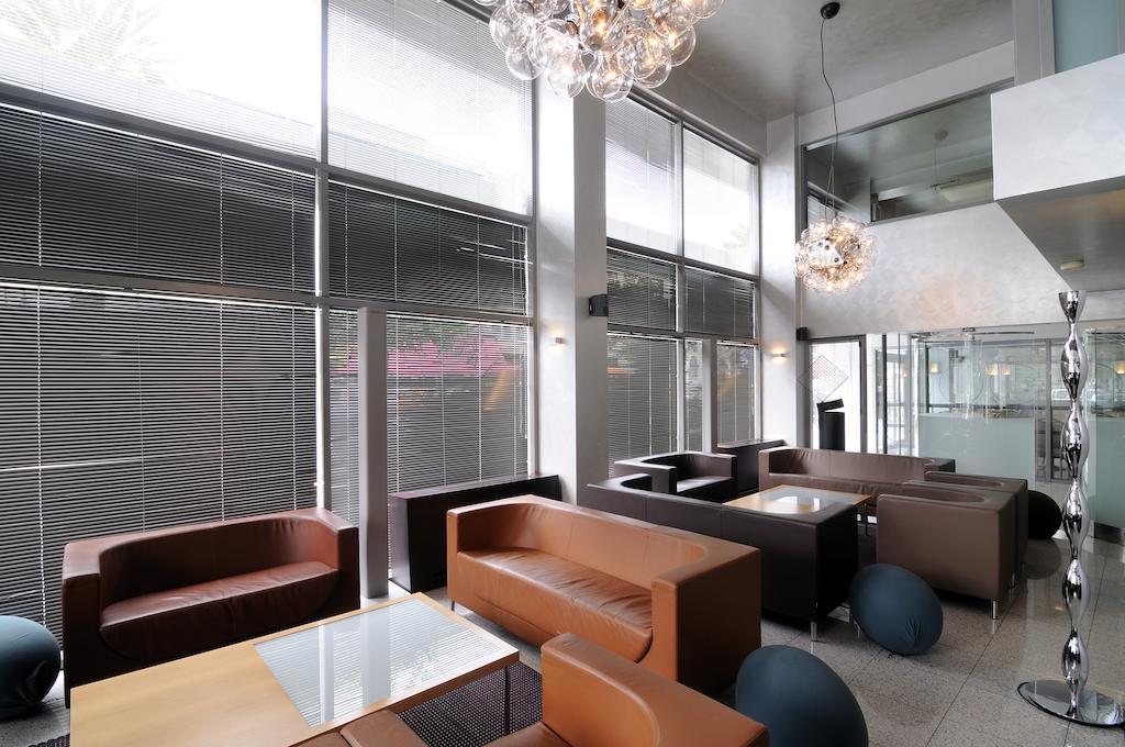 ספארטי Maniatis Hotel מראה חיצוני תמונה